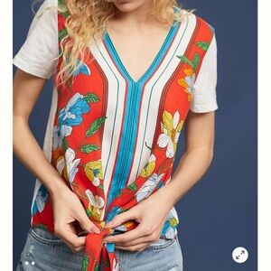 Anthropologie Akemi + Kin Sherburne Printed Tee Shirt Top V Neck Tie Front S Sm